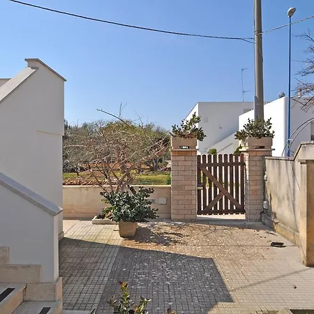 Giglio Villa *